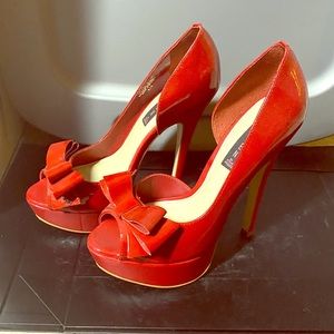 Sexy red heels
